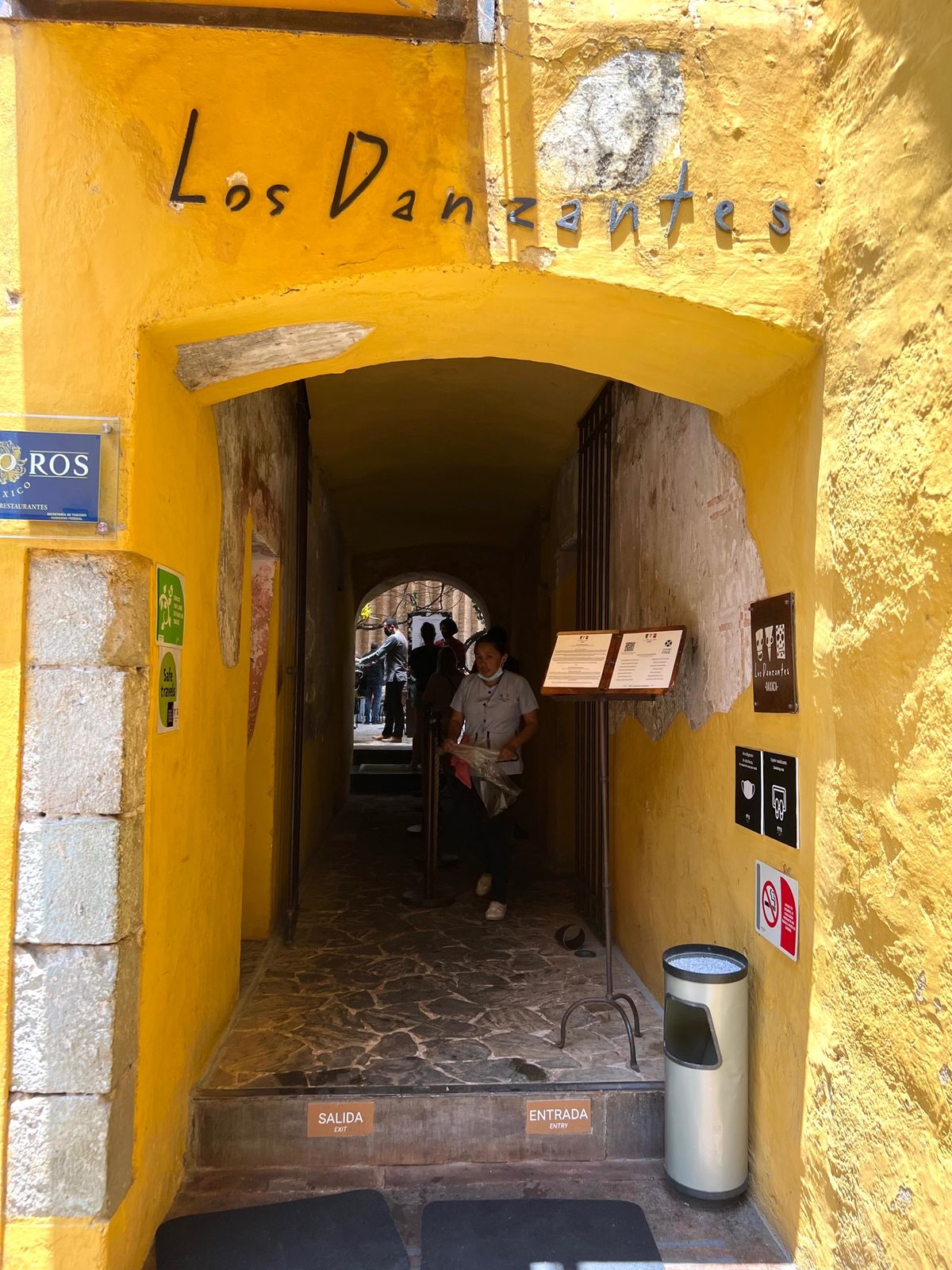 Los Danzantes

本当はこの日のランチに行こうと思ってたレスト...