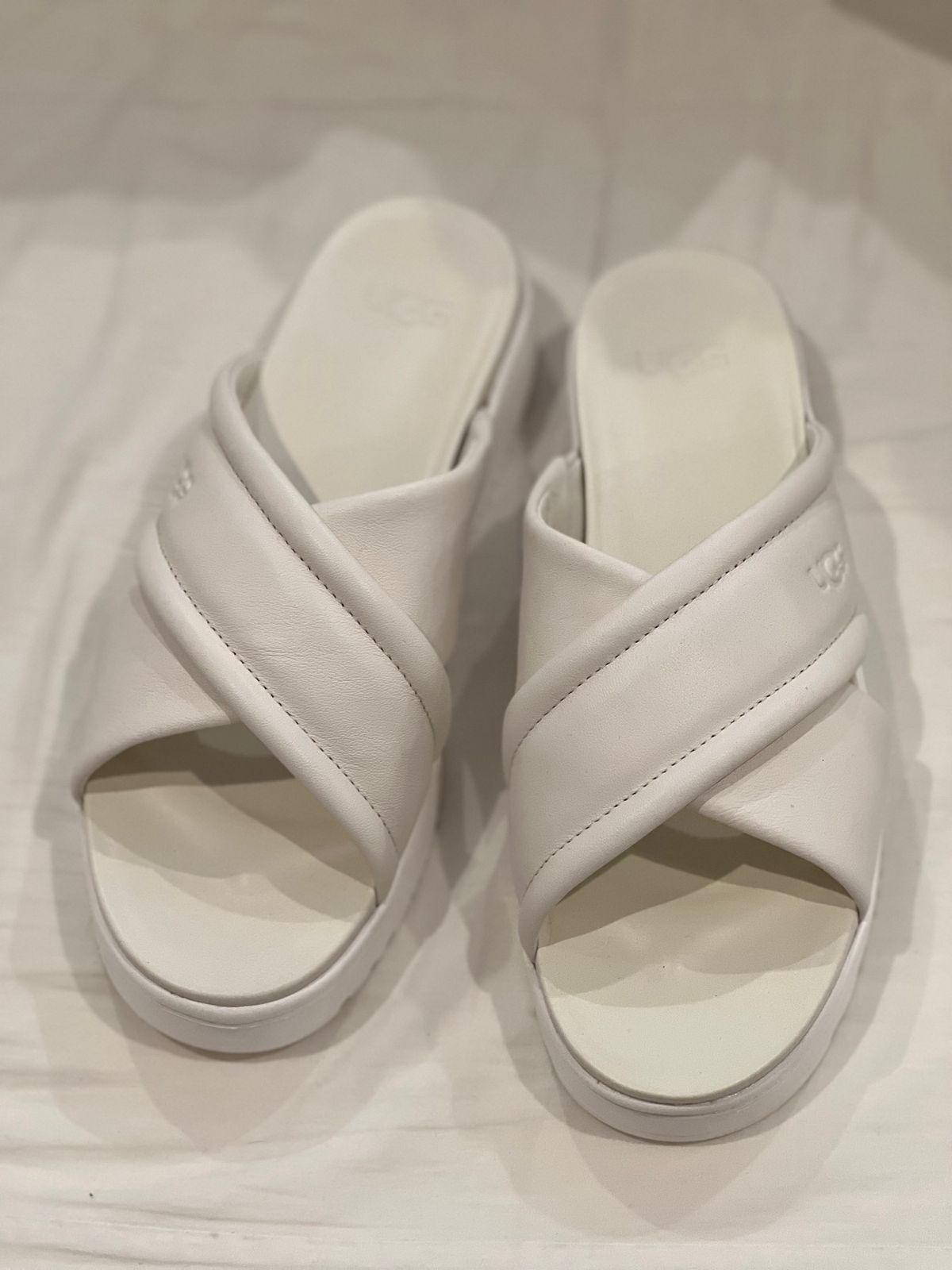 ポランコに行ったときには必ず立ち寄るマッシモドゥッティ
このショップはお手...