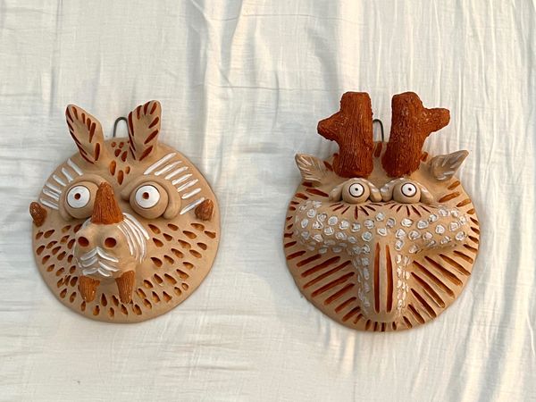 メキシコ・メキシコシティ「帰国後待機がなくなったのでついに海外旅行再開🙌」の写真：素焼きの村の工房で買った壁飾りたち

私...