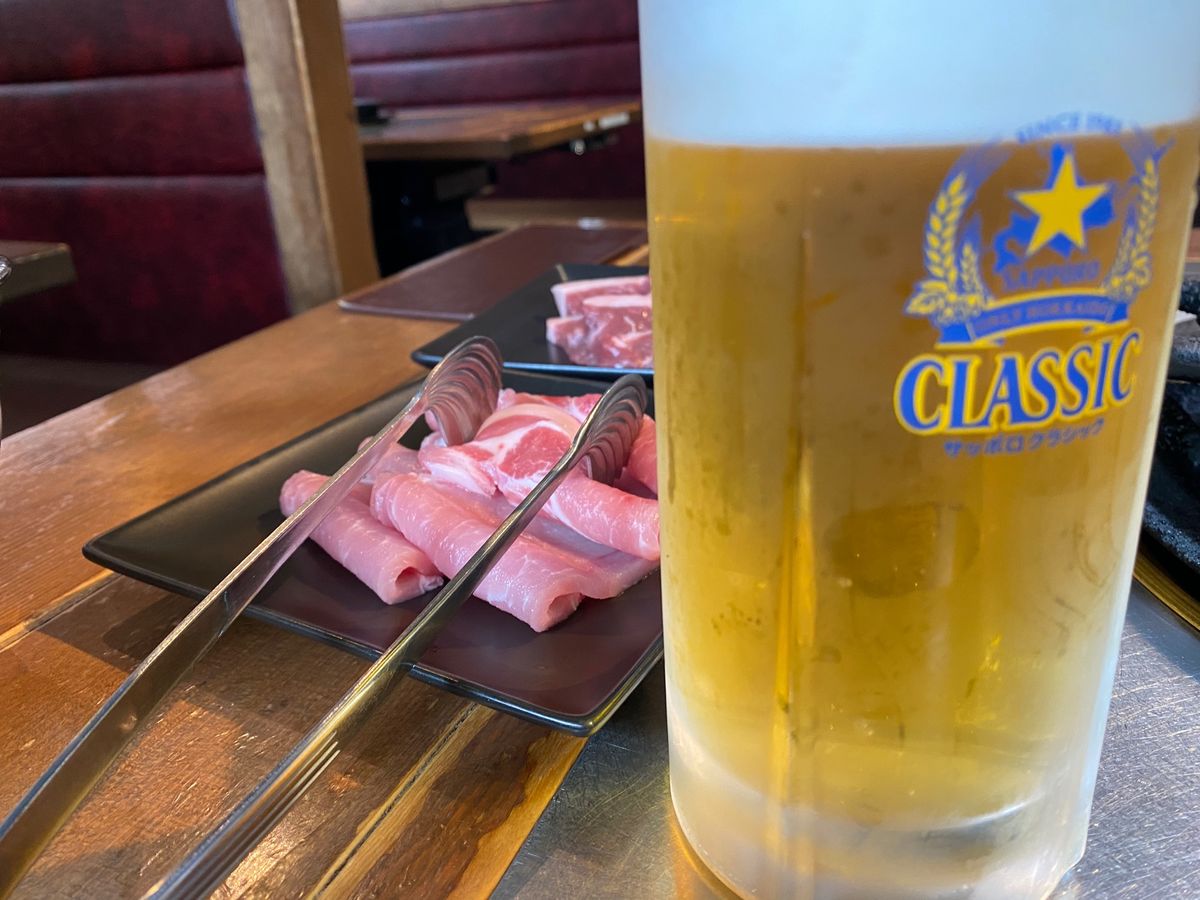 ジンギスカン！
とサッポロクラシック！
羊羊亭でいただきました！
外観撮る...