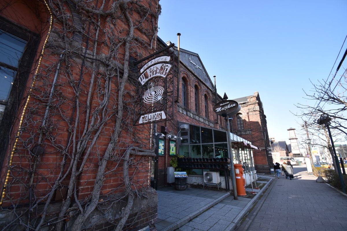 明治館！昼版と夜版！