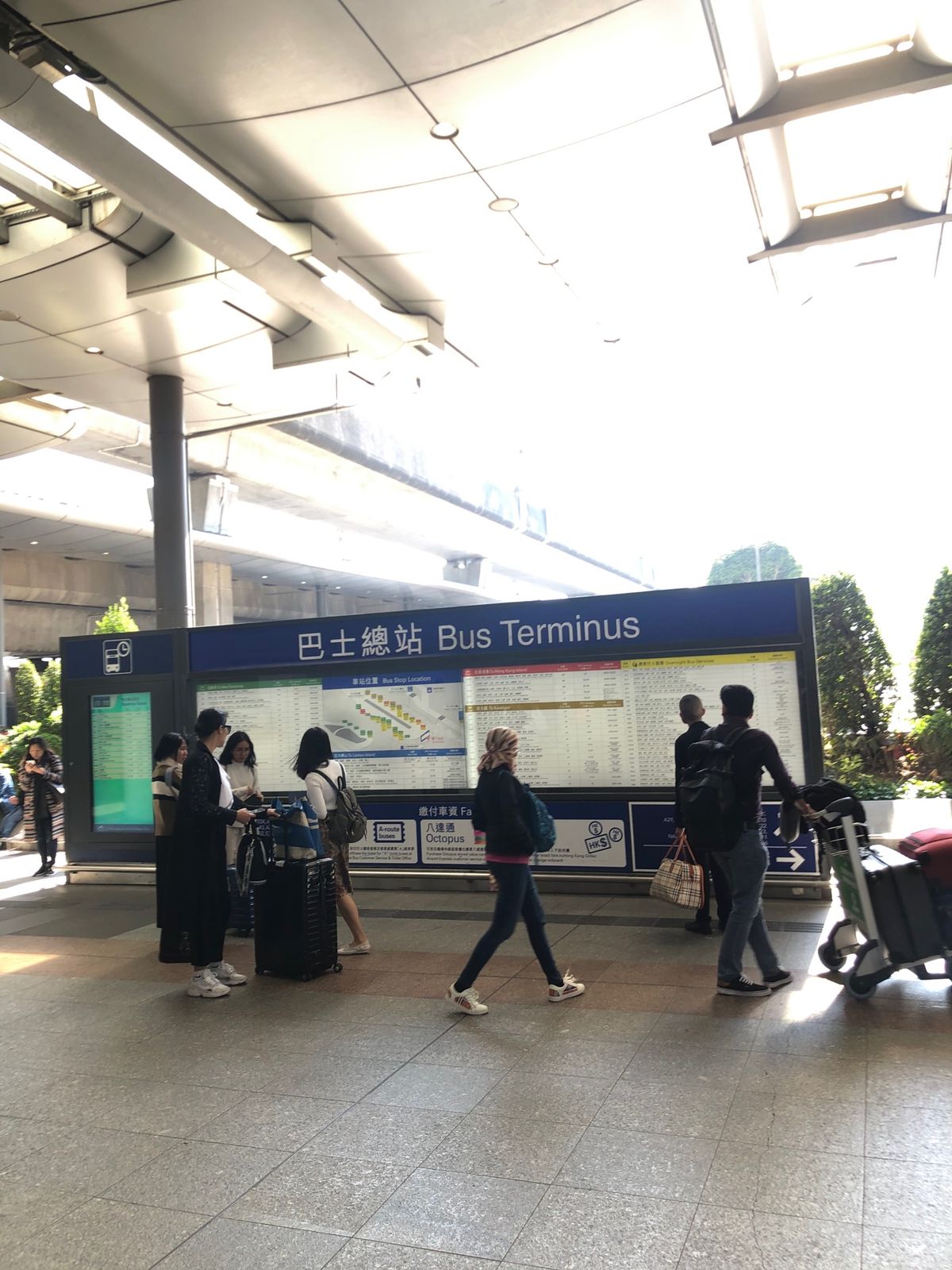 香港空港に着いたらその足でマカオへGO！いまやバスで行けるようになったのは...