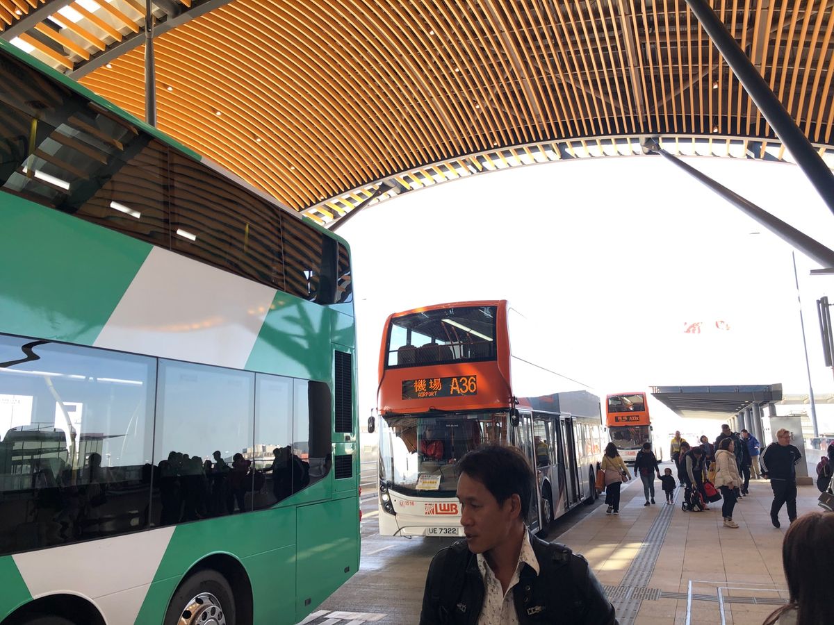 香港空港に着いたらその足でマカオへGO！いまやバスで行けるようになったのは...
