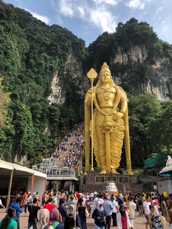 マレーシア・マラッカ「週末マレーシア」の写真：バトゥ洞窟にムルデカ広場、ツインタワーと...