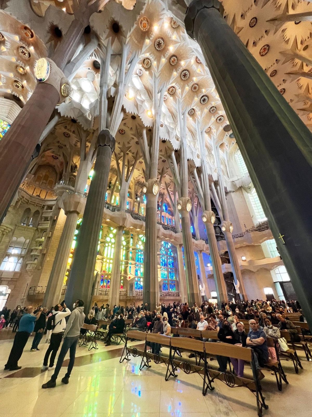 サグラダファミリア内観