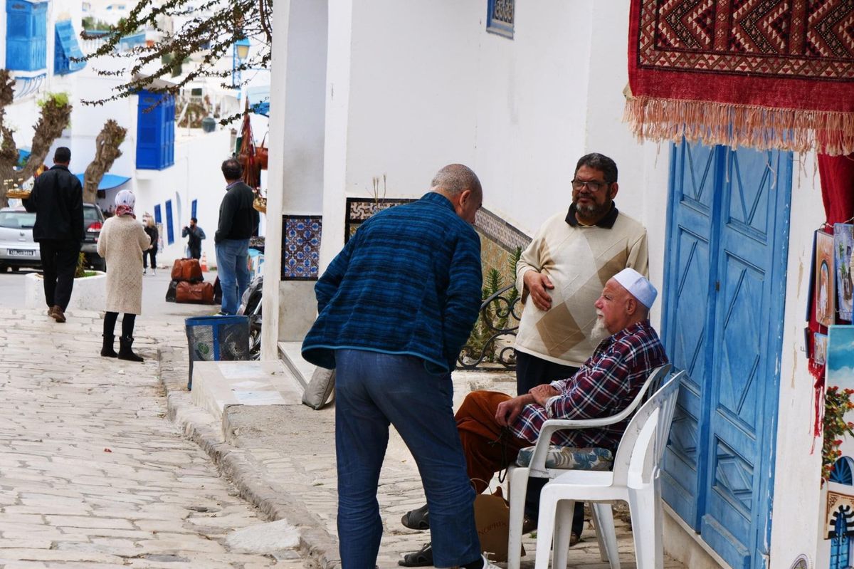 シディブサイドの街並み