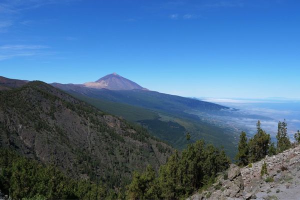 アンドラ「地中海沿岸とカナリア諸島の旅」の写真：テイデ山