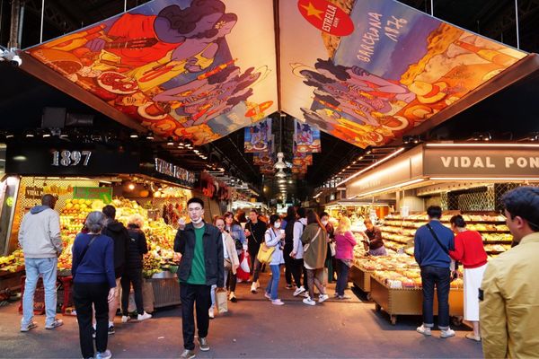 アンドラ「地中海沿岸とカナリア諸島の旅」の写真：バルセロナの市場