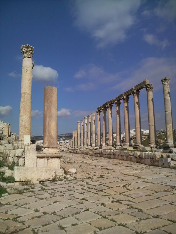 シリア・アラブ共和国・ダマスカス「思い出のシリア・ヨルダン行」の写真：古代都市ジェラシュに行ってみた。かなり広...