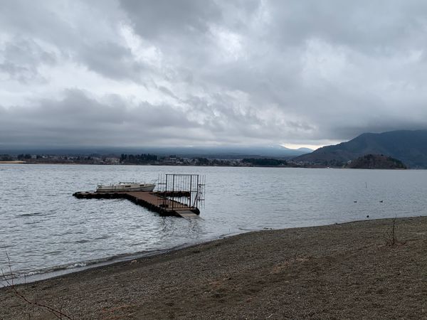 日本・山梨県「河口湖猿旅」の写真：河口湖猿まわし劇場へ。
5代目チョロ松く...