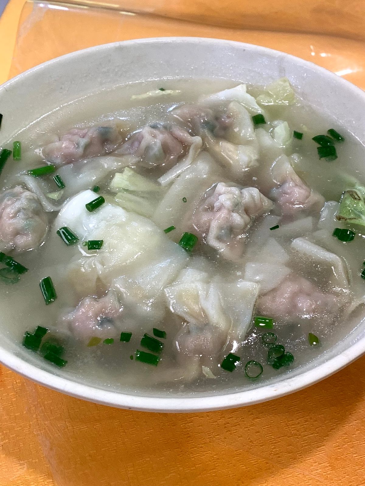 深圳からフェリーであっという間にマカオに到着！🇲🇴
ひとまずご飯