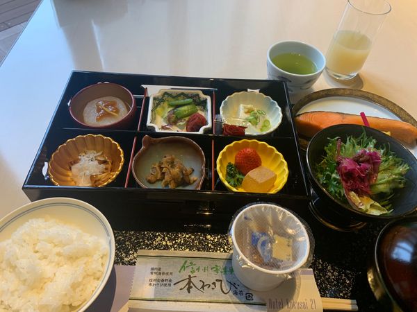 日本・長野県「長野帰省」の写真：国際21の朝食は和食を選択
のんびりして...