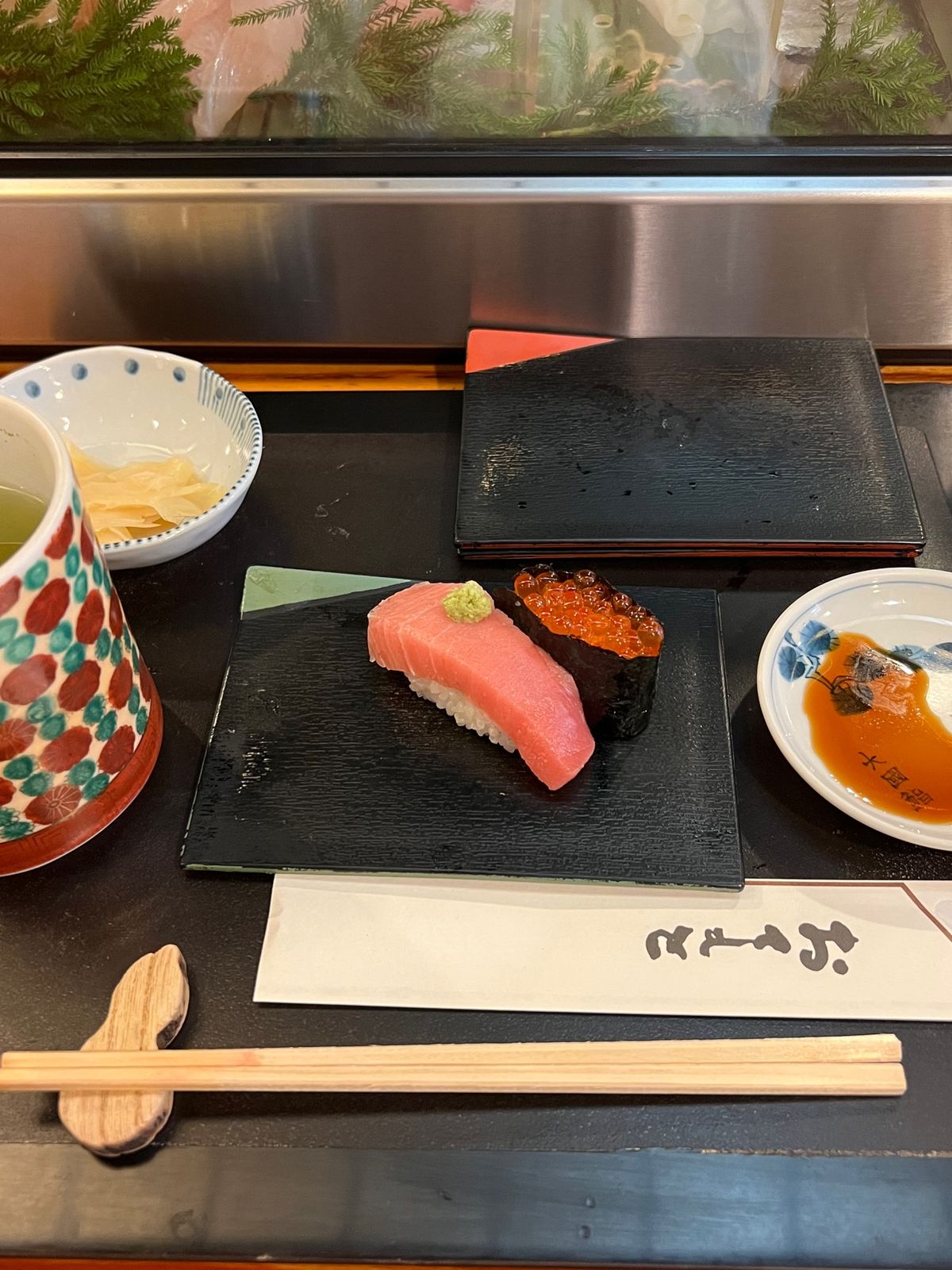 大国鮨

この日は初めて行くお鮨屋さんにトライ
素朴な雰囲気のお鮨屋さんだ...
