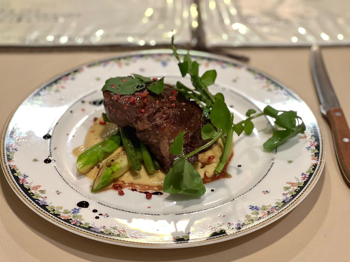 Corsaro コルサロ

このイタリアン、盛り付けも美しくて
めっちゃ美...