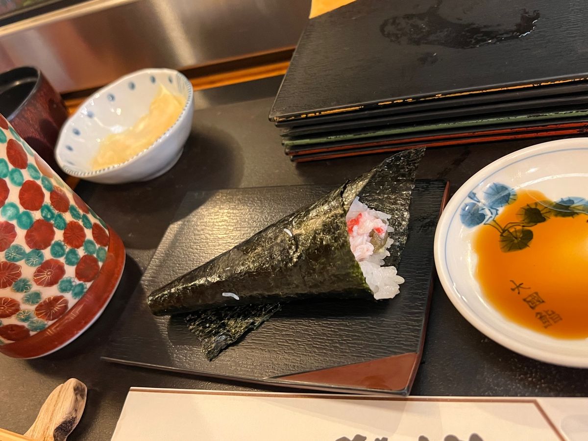 大国鮨

この日は初めて行くお鮨屋さんにトライ
素朴な雰囲気のお鮨屋さんだ...