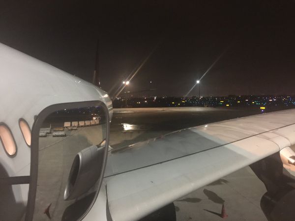 大韓民国 (韓国)・ソウル「3年連続プラっと韓国」の写真：OZ1065　GMP-HND
HL828...