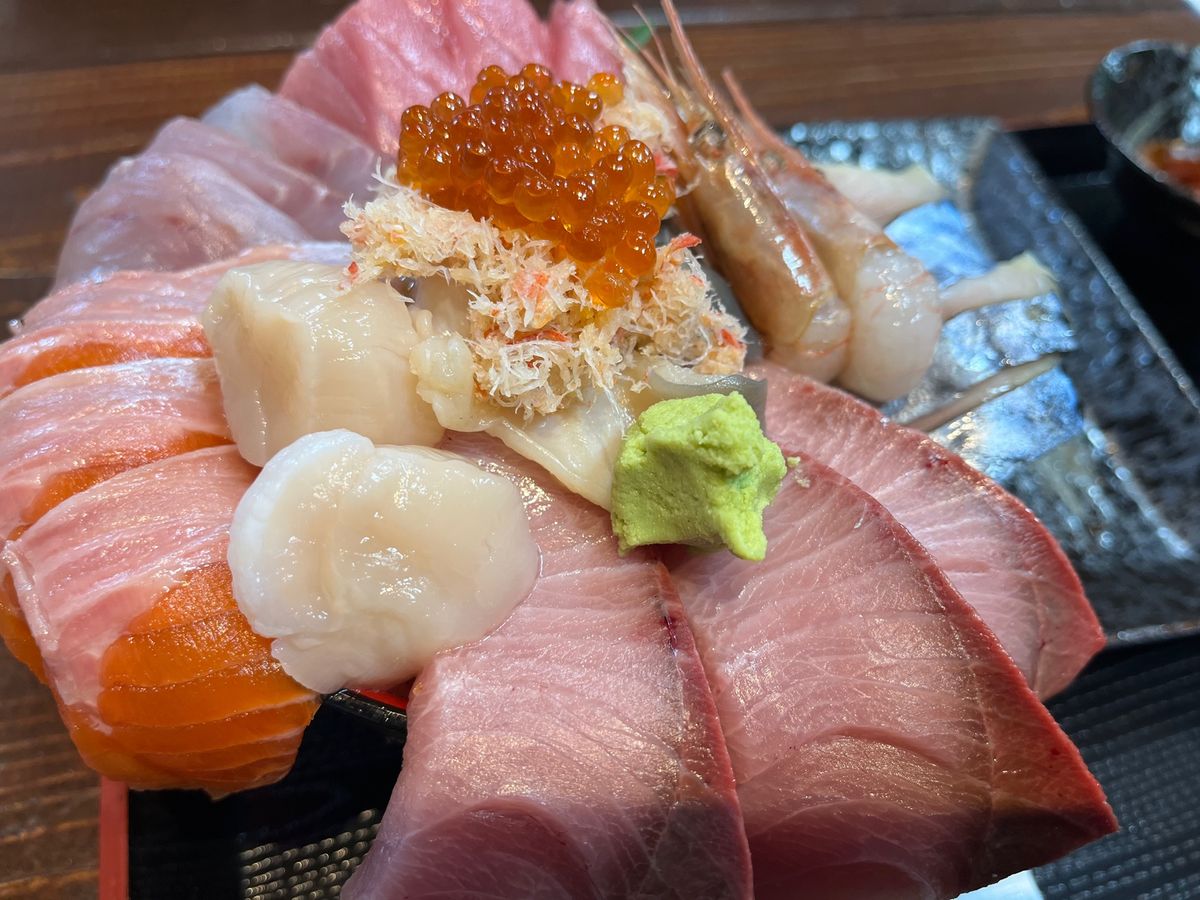 温泉、人いなくてほぼ貸切♫
ホテルのお風呂は3回入り、向かいの日帰り温泉に...