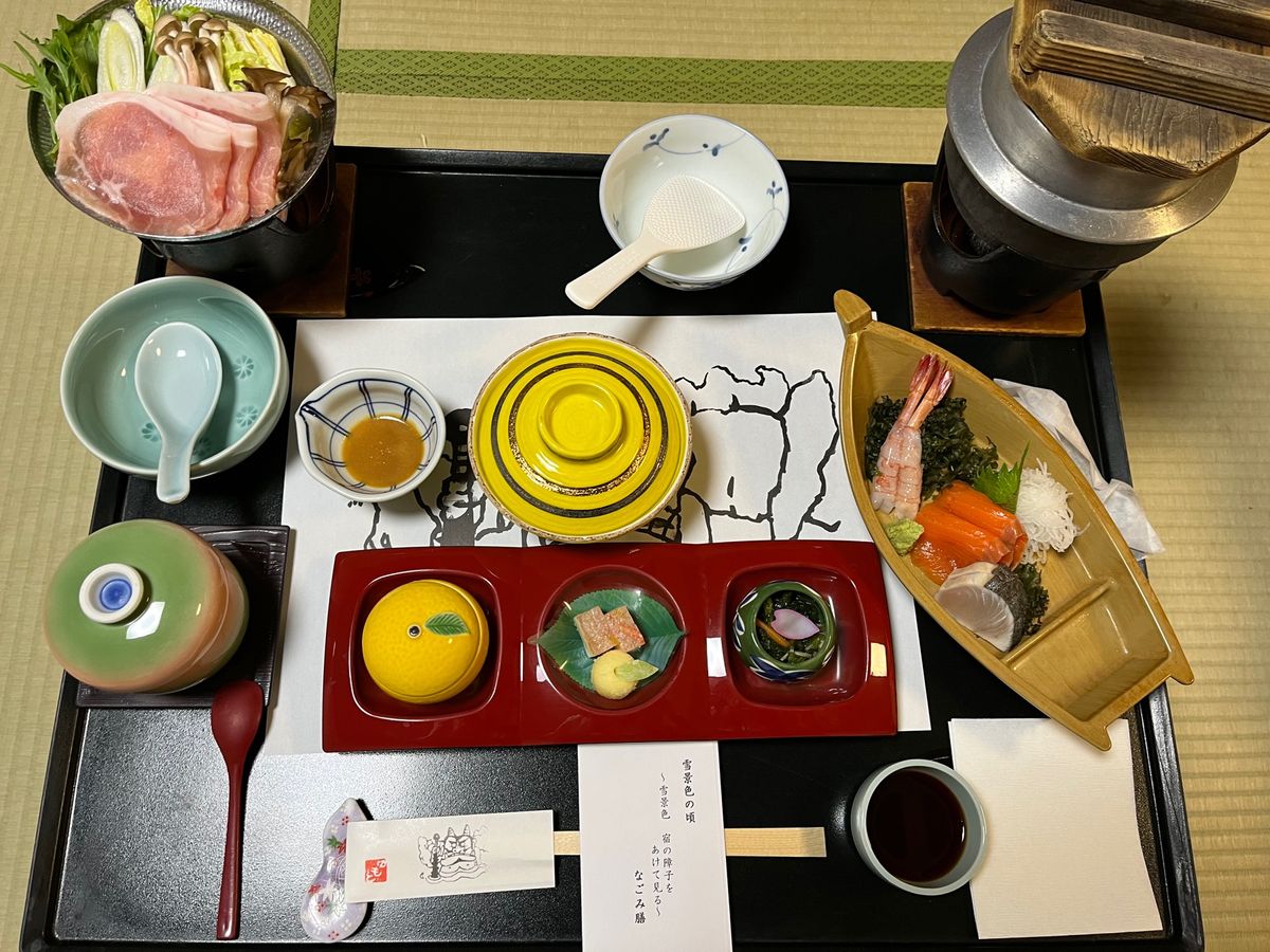 温泉、人いなくてほぼ貸切♫
ホテルのお風呂は3回入り、向かいの日帰り温泉に...