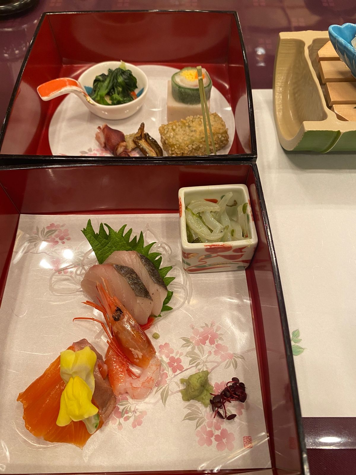 今回の宿前々から気になってて、
鬼滅の刃で一気に人気になった大川荘です！
...