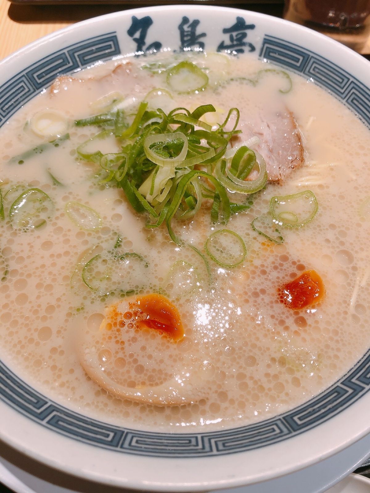 ☆初日①
福岡でお昼ご飯を食べ北九州市へ。
あまりにも寒くて、途中しまむら...