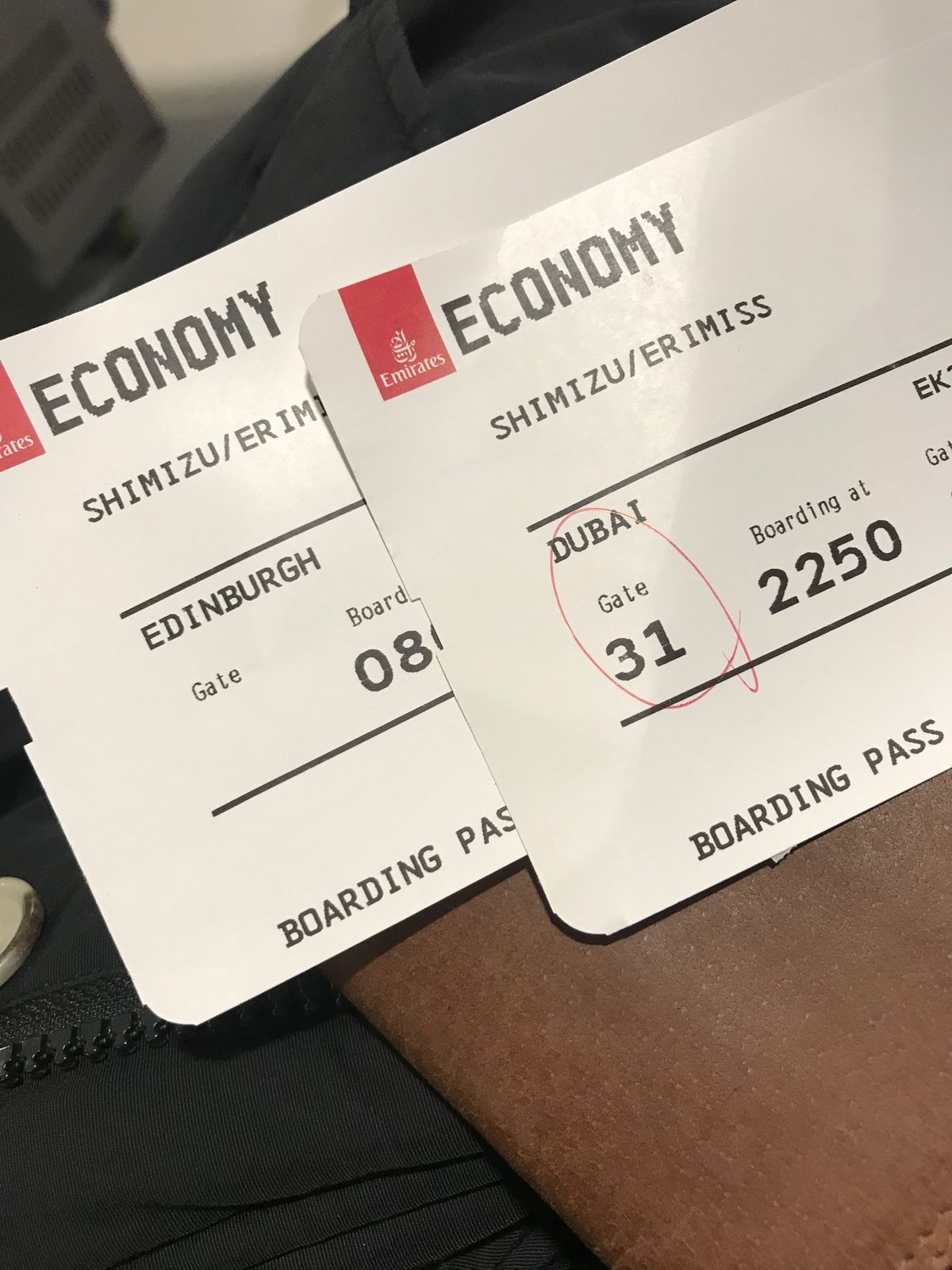 ①2018年12月12日に関空よりエミレーツで出発✈️
ほぼ丸一日かけてス...