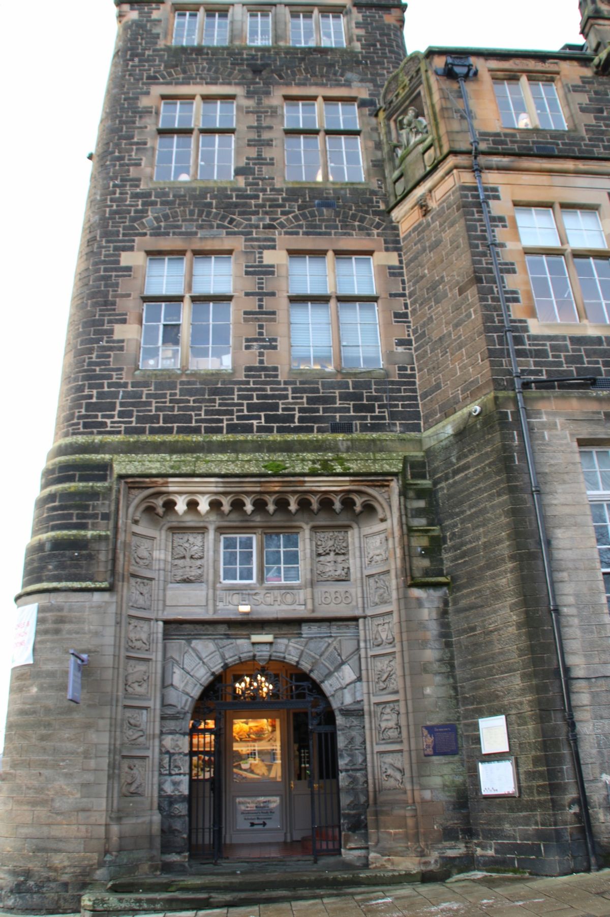 ⑦この日はScotrail🚄に1時間ほど乗ってスターリング(Stirlin...