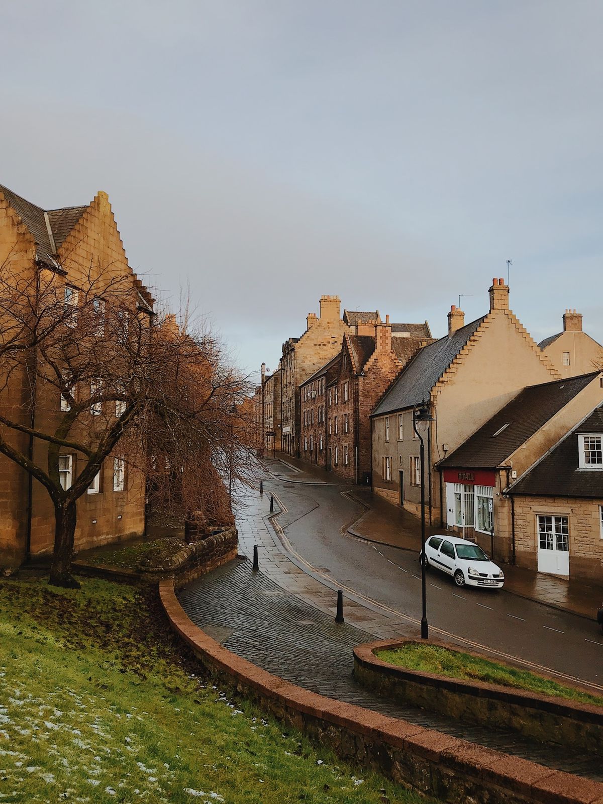 ⑦この日はScotrail🚄に1時間ほど乗ってスターリング(Stirlin...