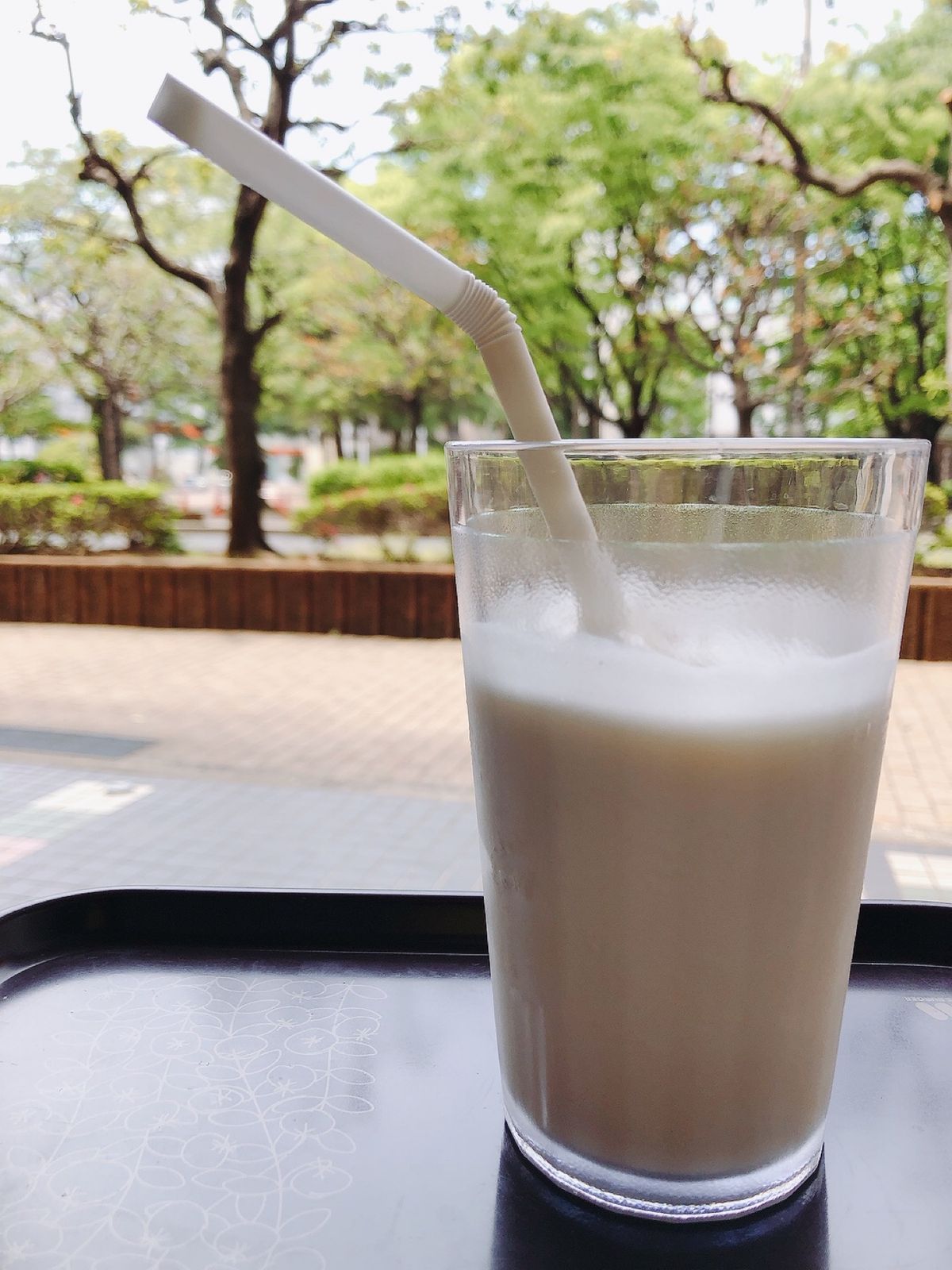 GWだからなのかキッチンカーとかが出店してた。
天気も良かったのでテラス席...