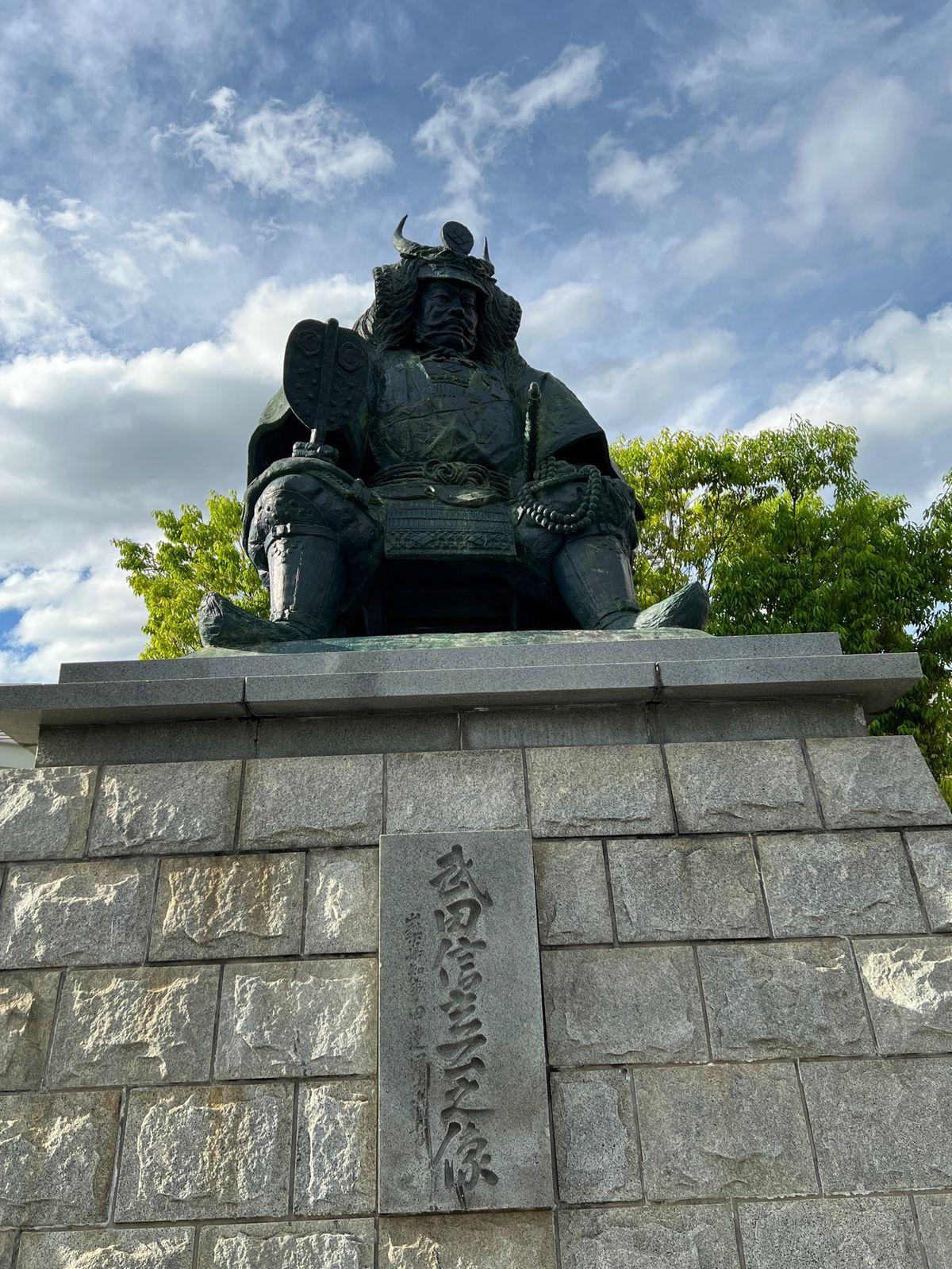 甲府
●武田信玄像
●甲府城謝恩碑
●ほうとう　小作
●ちゃんぽんほうとう...