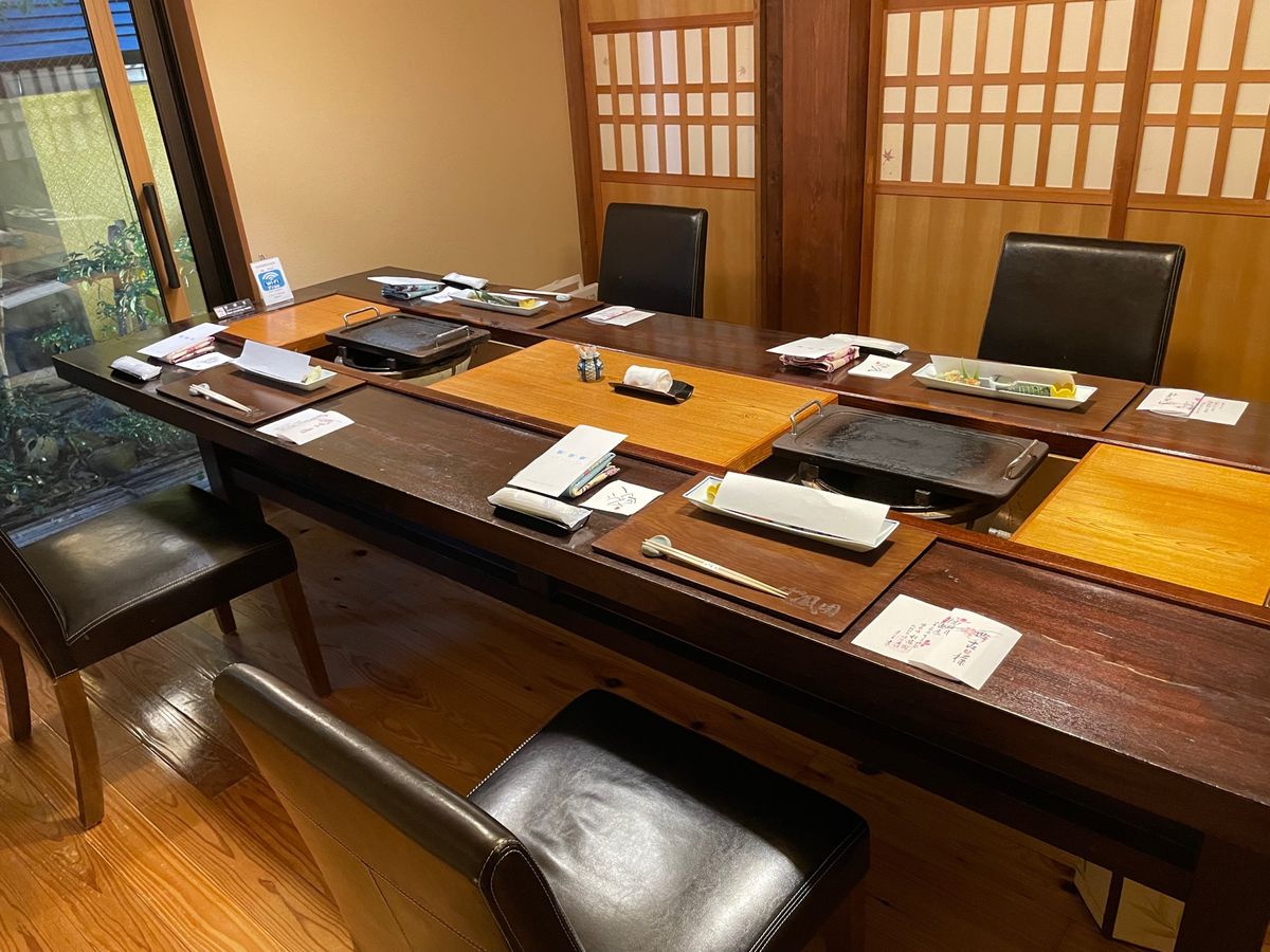 二日目のお宿は下呂温泉。温泉街から少し離れた高台にある宿に泊まりました。