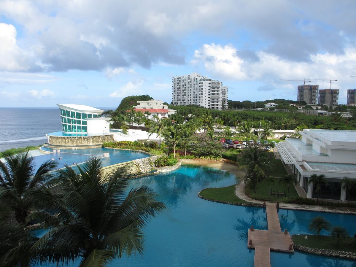 1日目
到着！海外なので奮発して(自分的には)シェラトンホテル😃
