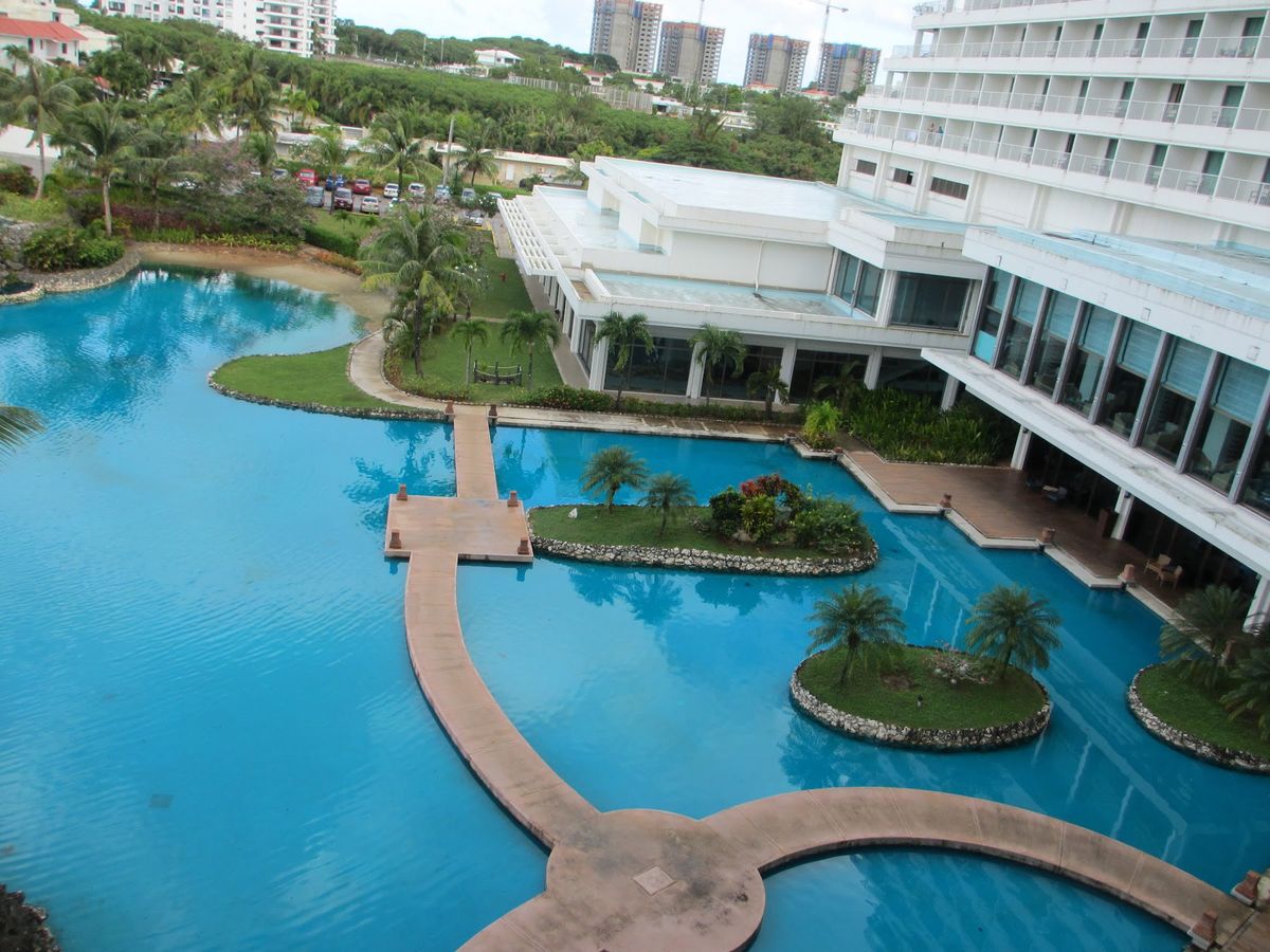 1日目
到着！海外なので奮発して(自分的には)シェラトンホテル😃
