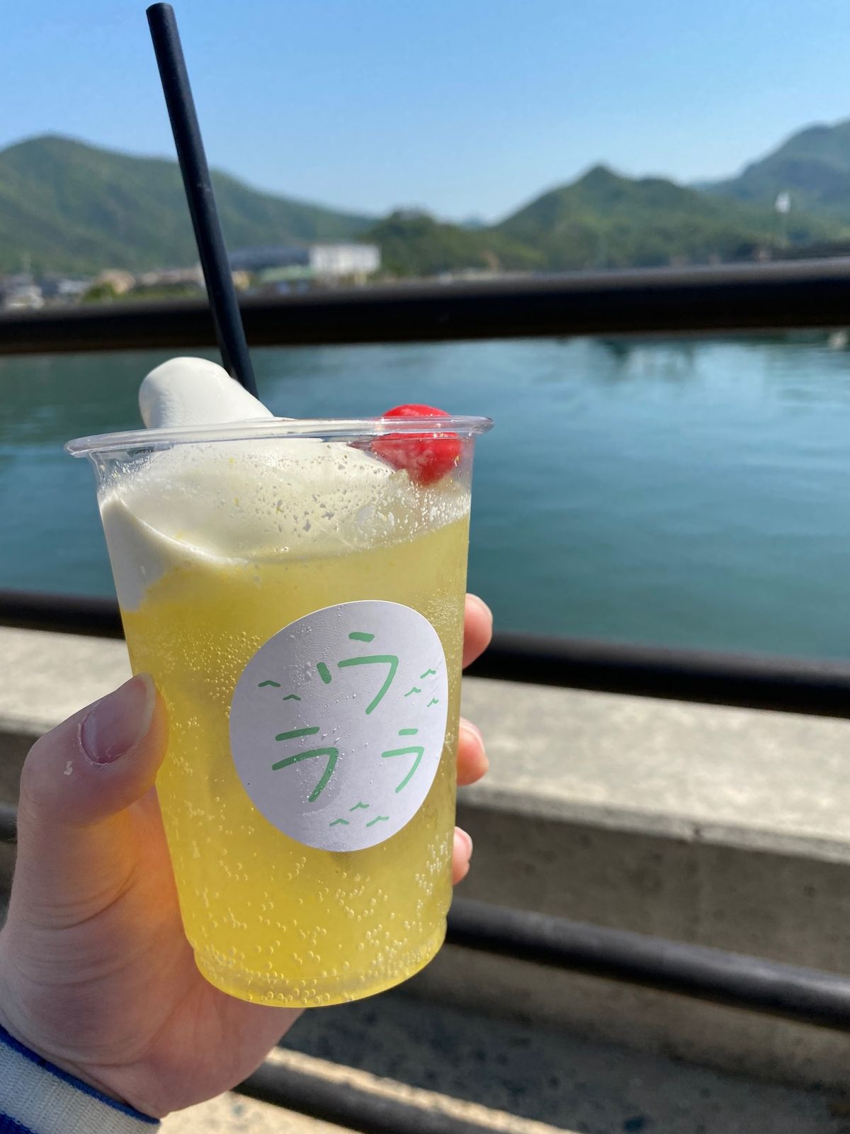 ウララデイズで食べた、初恋フロート！