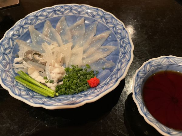 日本・山口県「関門海峡〜別府の旅」の写真：夕食はホテルでふく会席。
お腹はり裂けな...