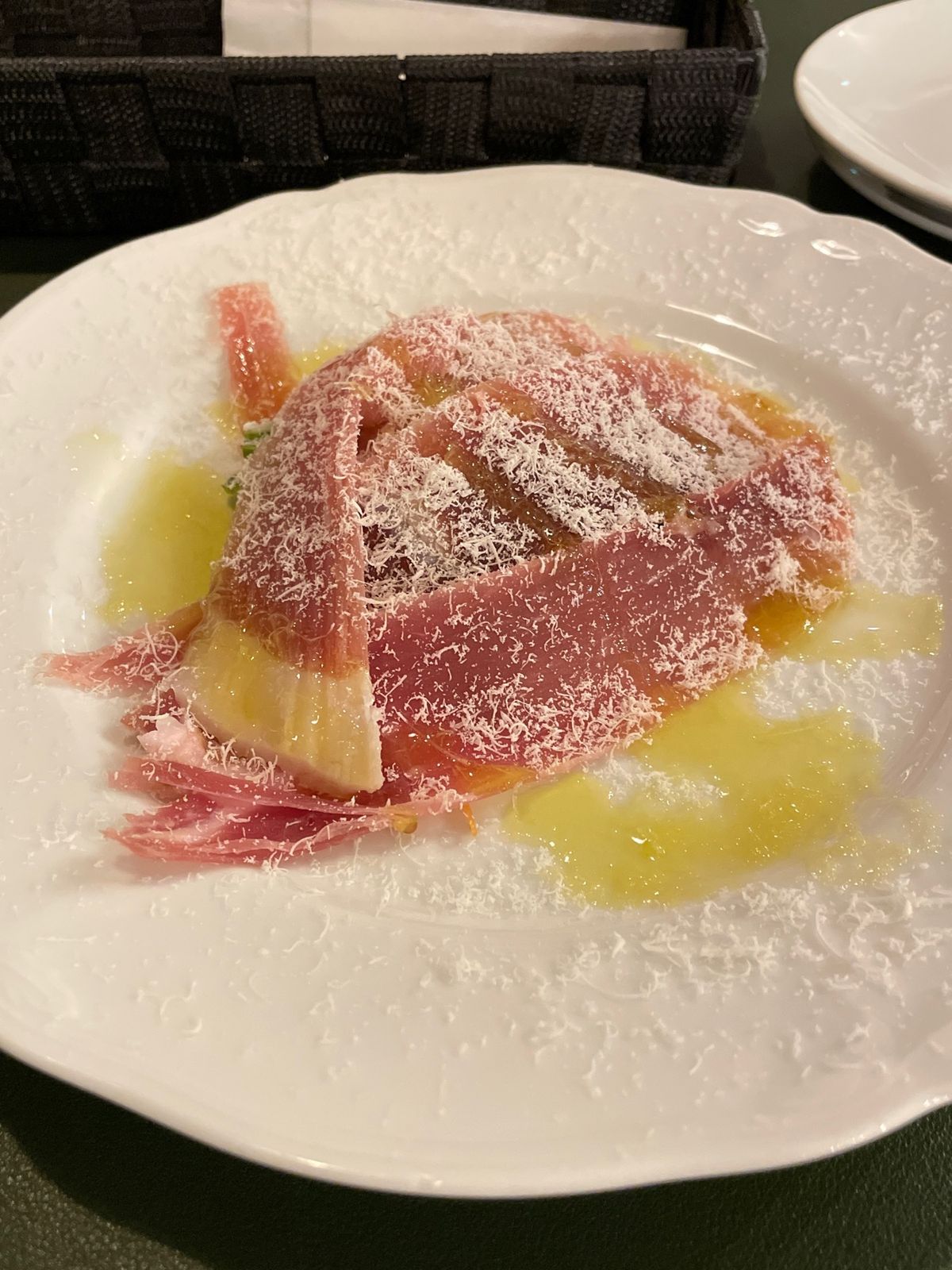 門司港の展望室で飲んだブルーのシロップ＋ソーダの色が綺麗だった。

夜は門...