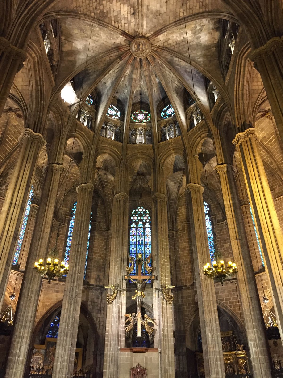 ホテル近くの聖堂