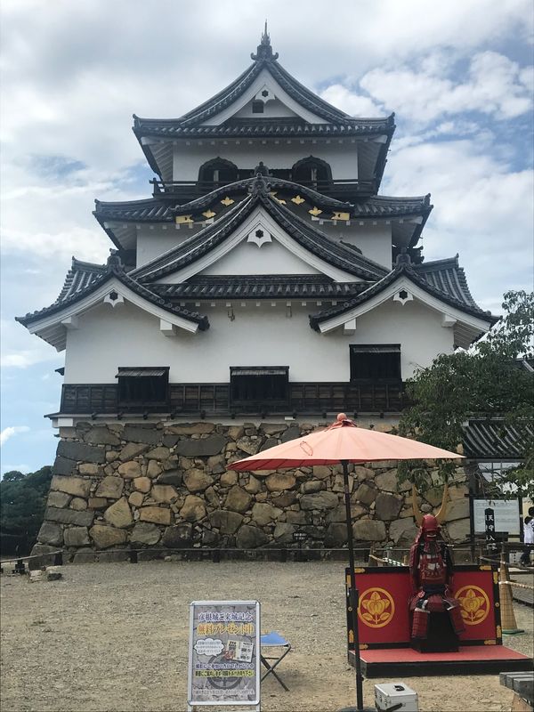 日本・滋賀県「お墓参りからの彦根城🏯」の写真：彦根城🏯