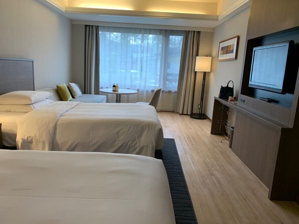 日本・軽井沢「桜咲く　春の軽井沢」の写真：宿泊は軽井沢マリオット ホテル
残念なが...