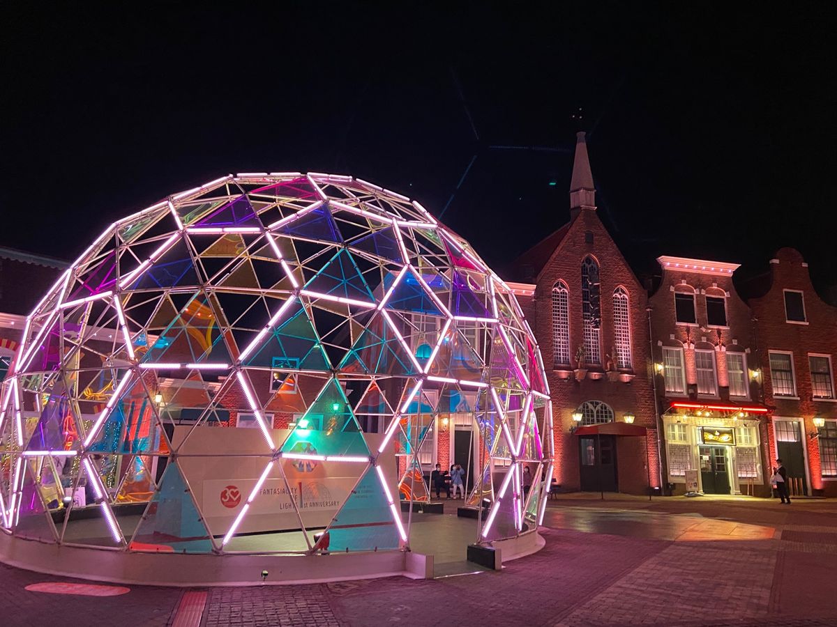 街全体がライトアップされていて、とても綺麗だった。
