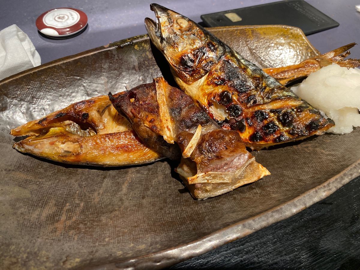 美味しい焼き魚で腹ごしらえしてから飲みに行ってきました。