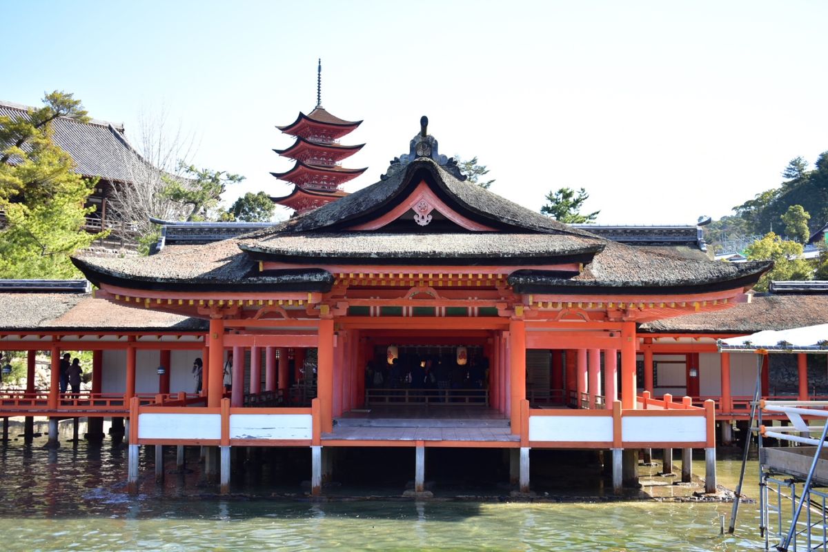厳島神社
広島豊国神社