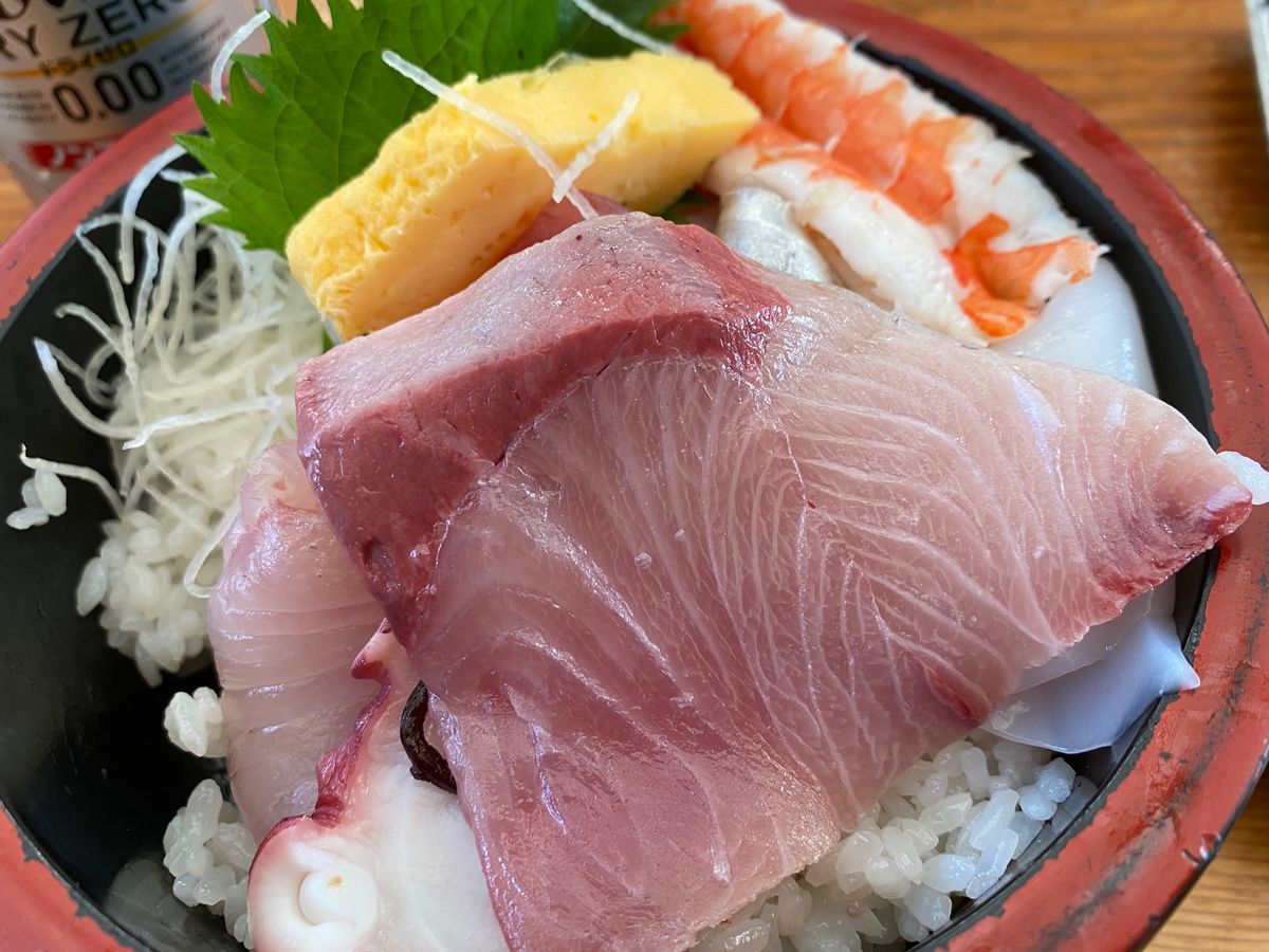 GW房総一泊二日旅行(13)
ランチは相浜亭🍚
行列覚悟ですがGW谷間の平...