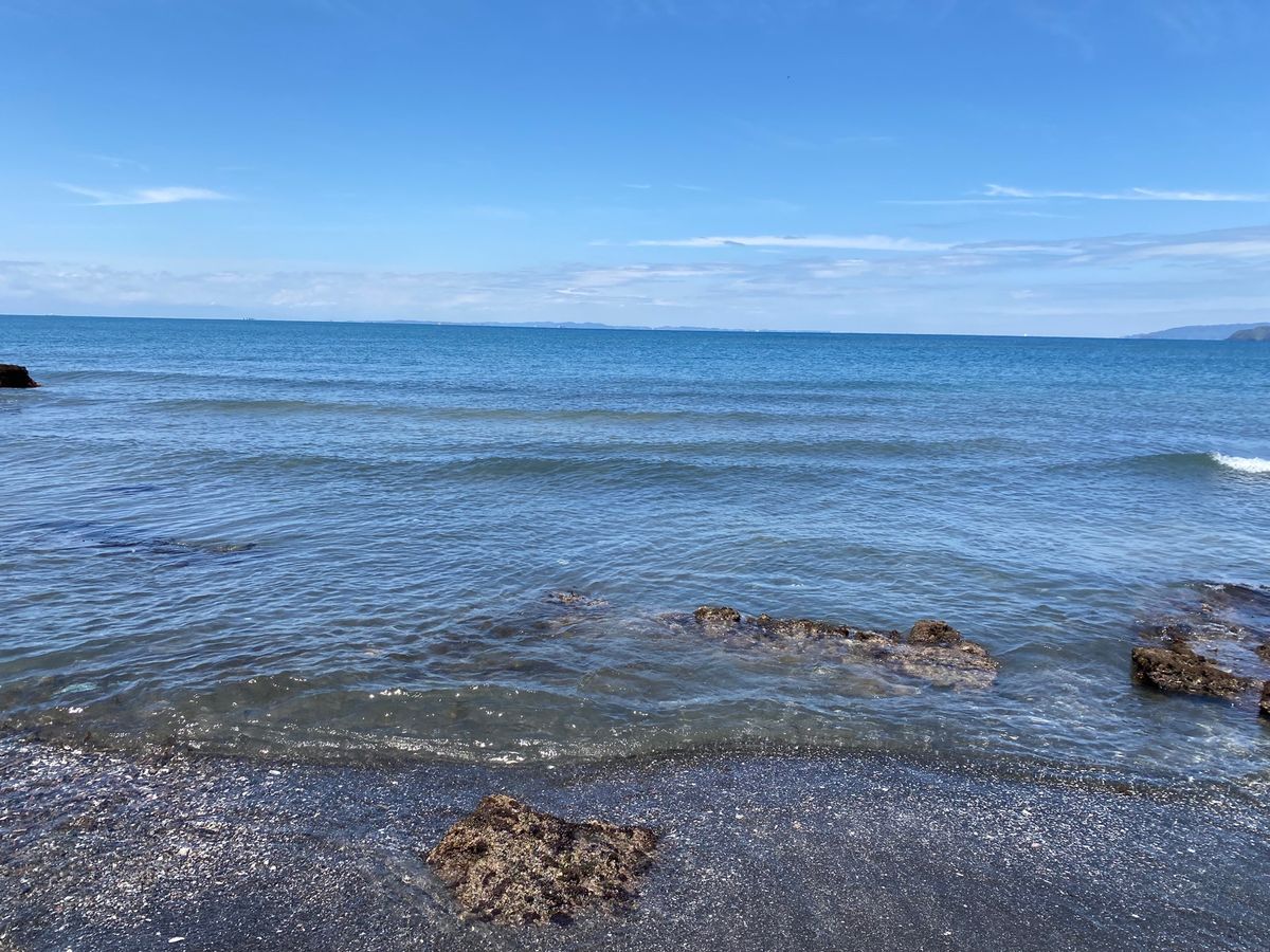 房総一泊二日旅行(11)
館山湾を走っていて
海がとっても綺麗なので車を停...
