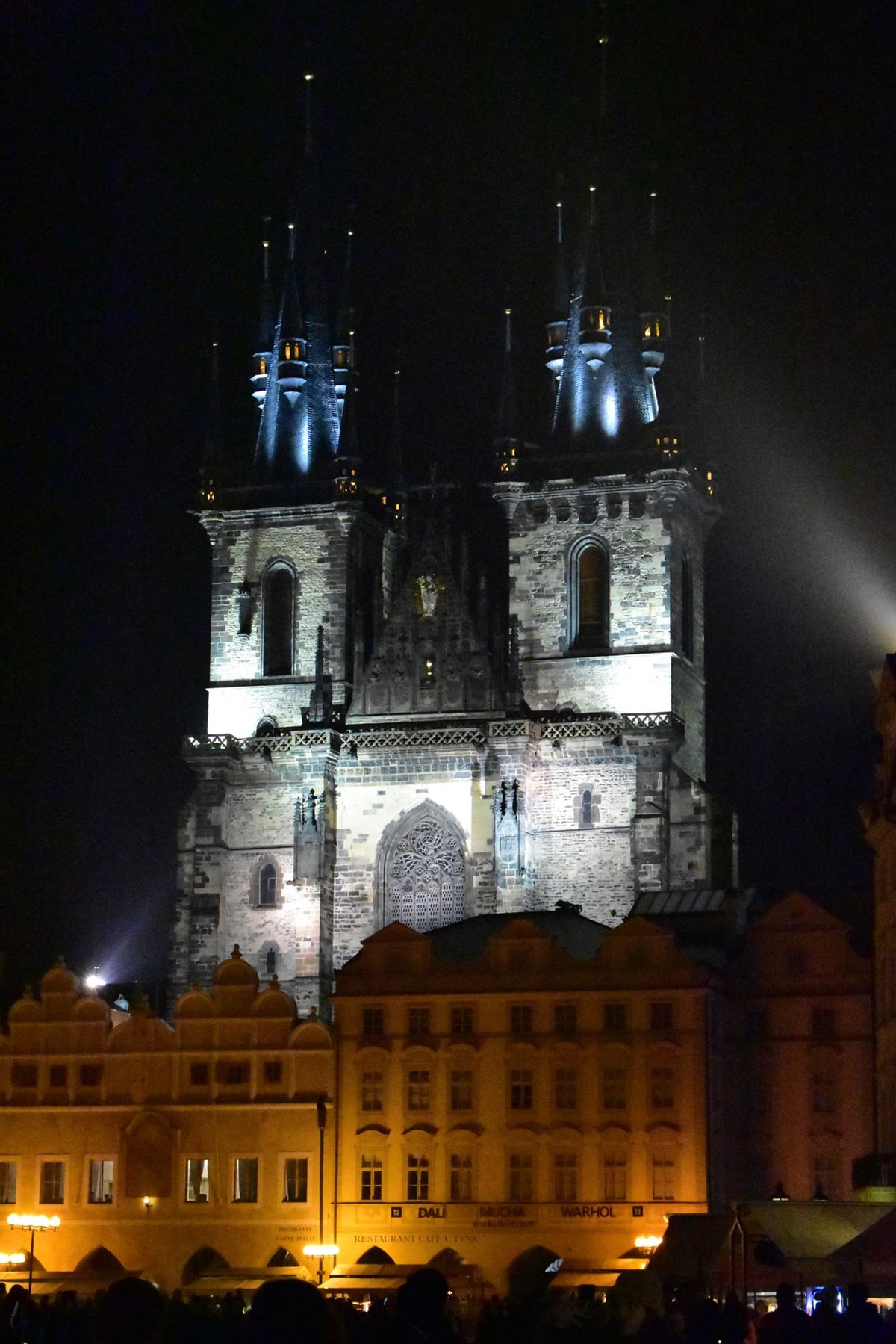 夜のプラハ