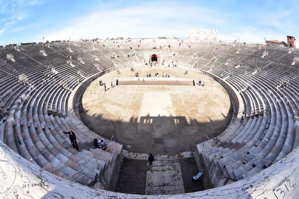 イタリア・ヴェネツィア「イタリア旅行」の写真：ヴェローナの円形闘技場