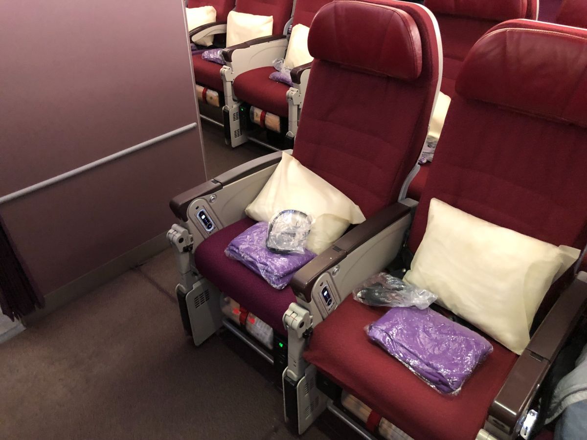 MH71　NRT-KUL　9M-MNE
Airbus A380