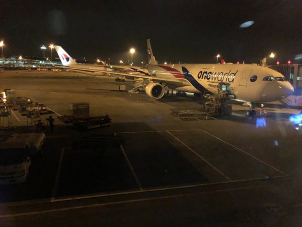 マレーシア・クアラルンプール「クアラルンプール経由シンガポール旅行」の写真：MH88　KUL-NRT　9M-MTE
...