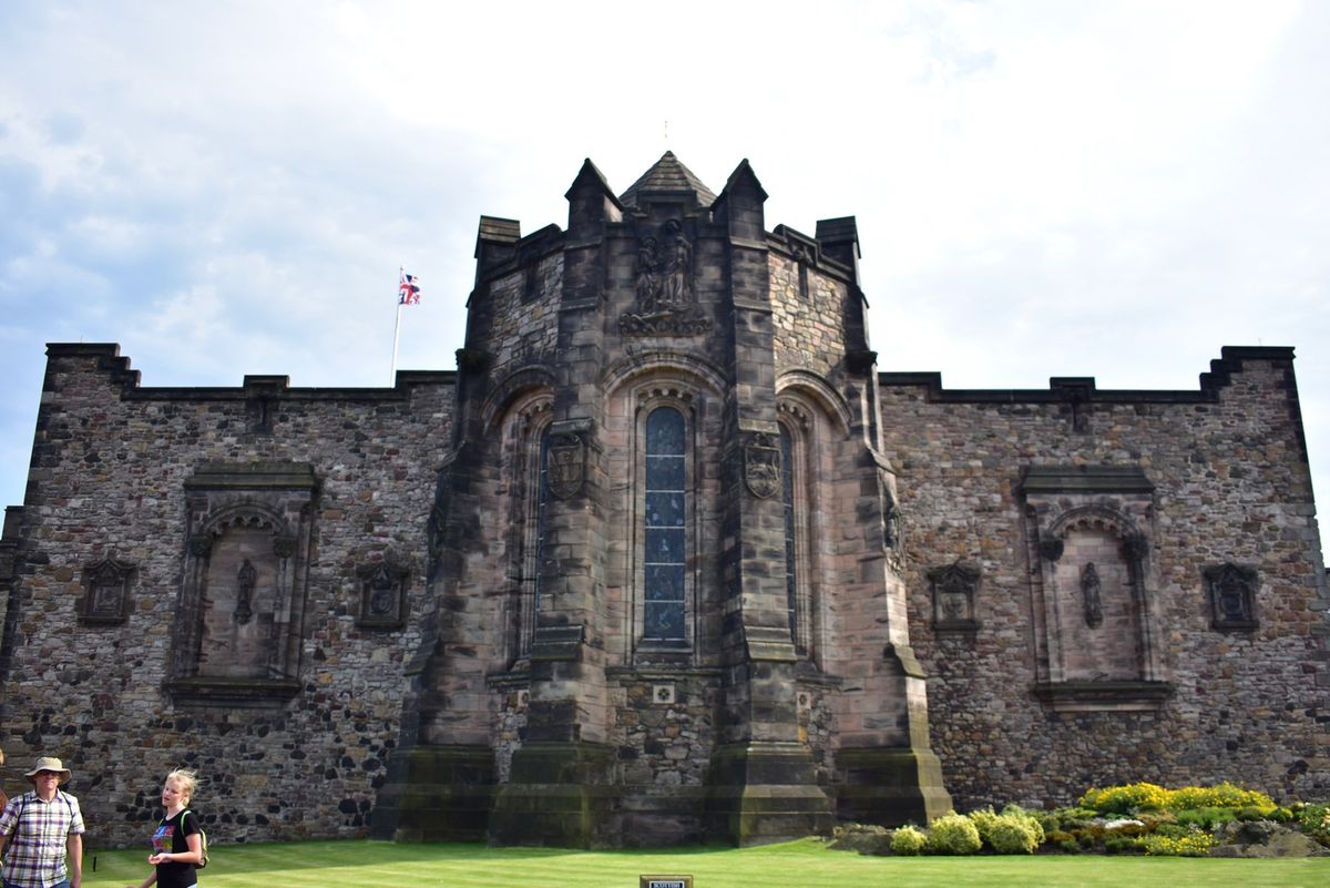 エディンバラ城