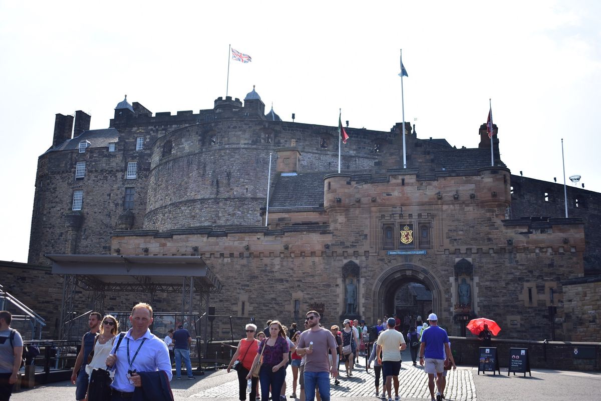 エディンバラ城