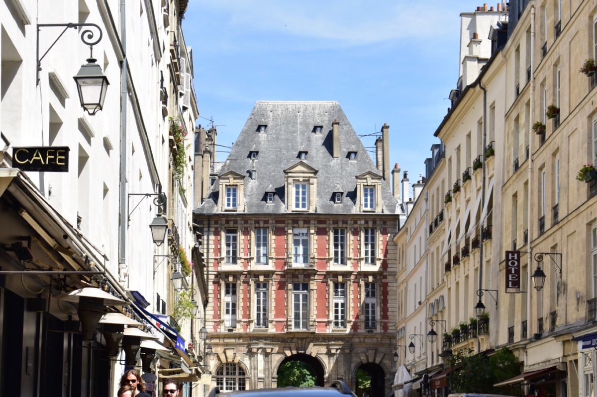 マレ地区　ニフラーを探して